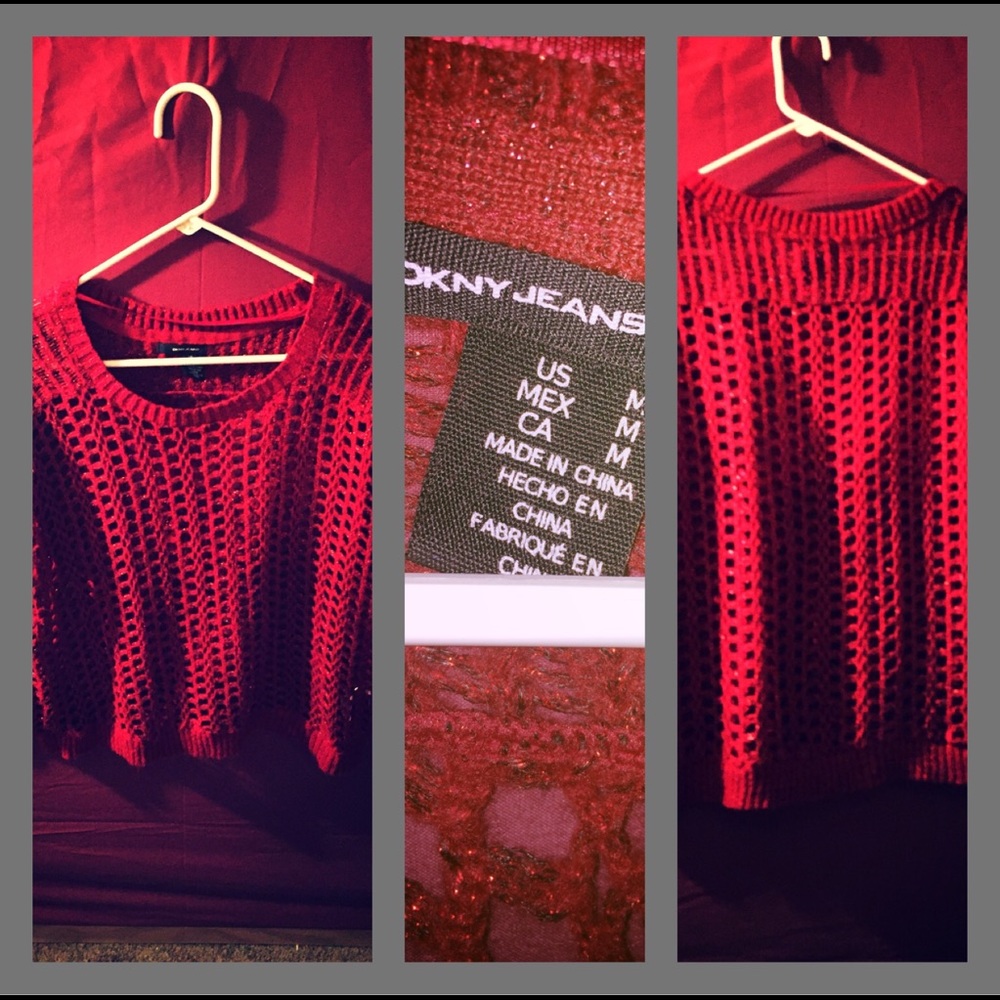 A knitted long sleeve 15$